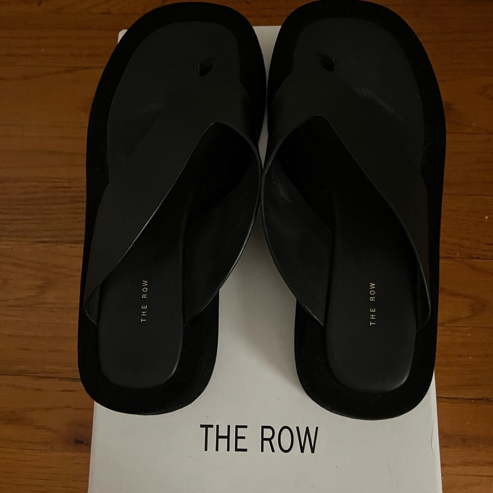 The Row Ginza Leather and Suede Platform Flip Flops